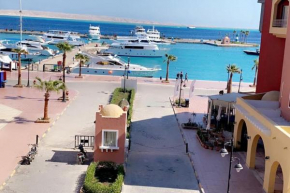 Brand new flat marina view